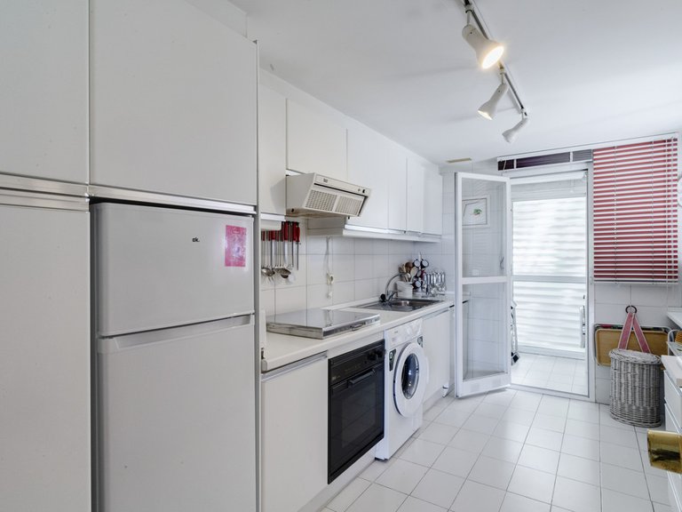 Apartment for Sale in Torre Real, Malaga 19