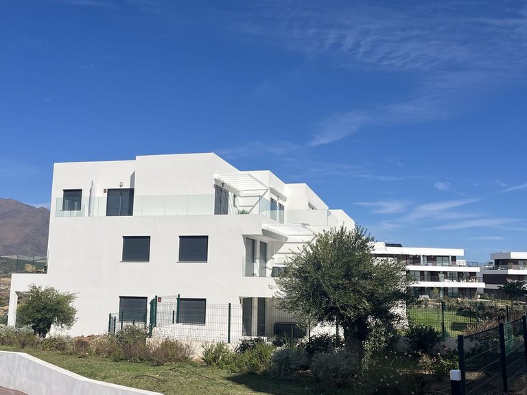 Apartment for Sale in Casares, Malaga 10
