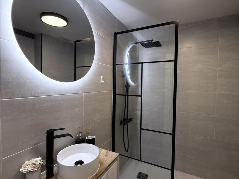 Apartment for Sale in El Paraiso, Malaga 14