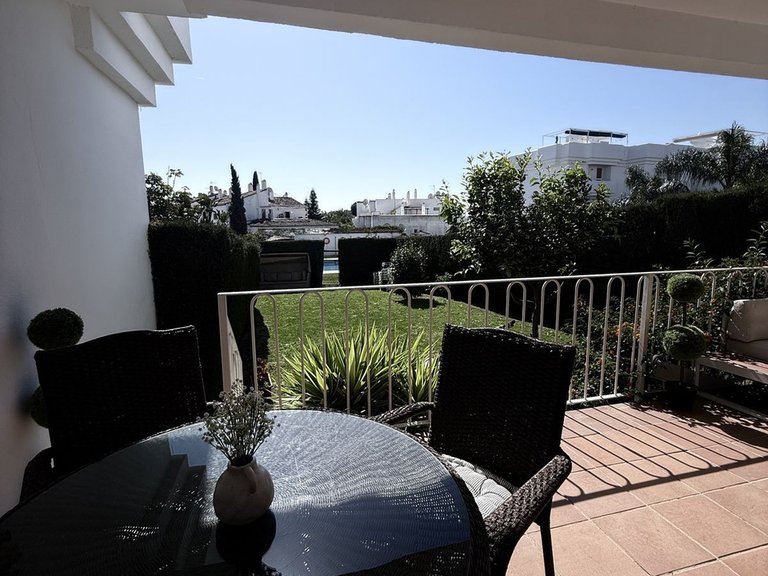 Apartment for Sale in El Paraiso, Malaga 17