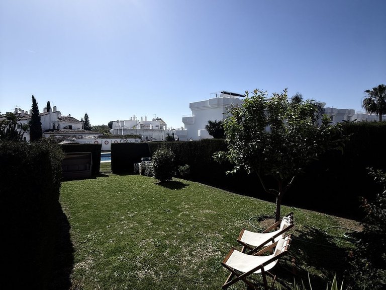 Apartment for Sale in El Paraiso, Malaga 2