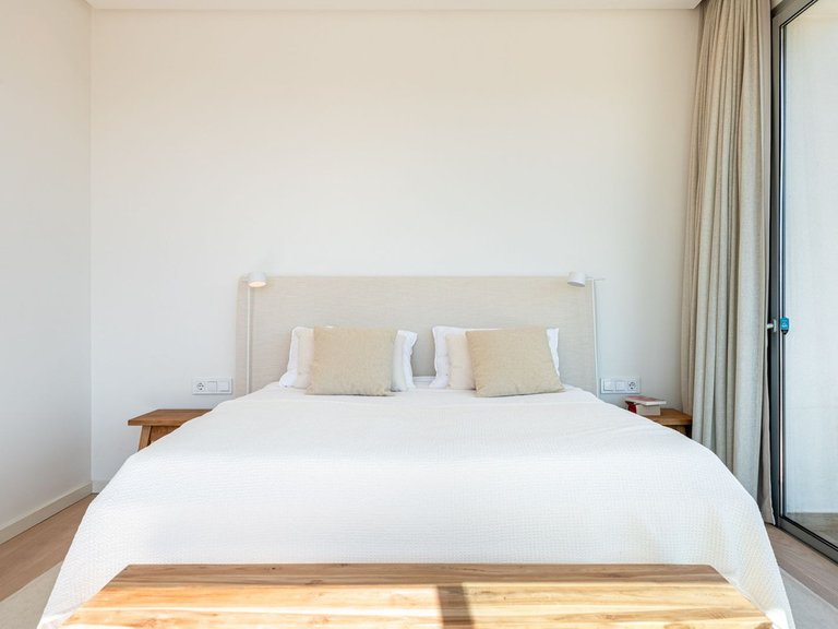 Apartment for Sale in Benahavís, Malaga 12