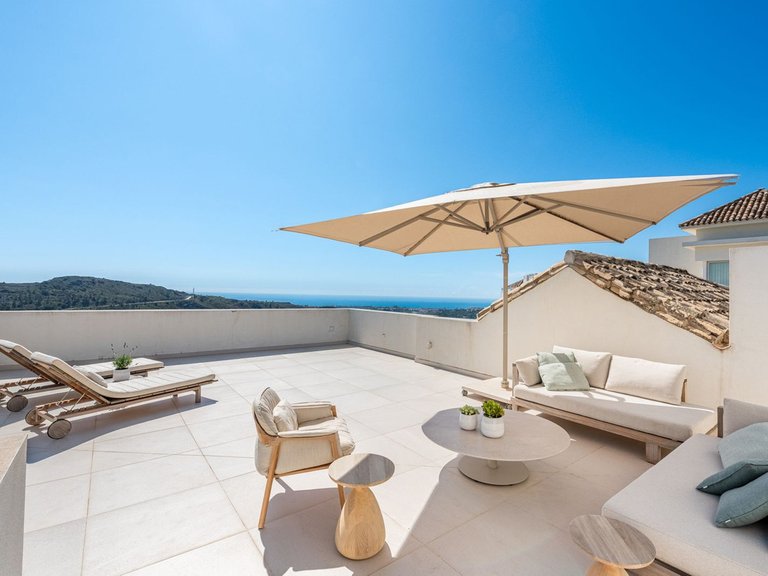 Apartment for Sale in Benahavís, Malaga 17