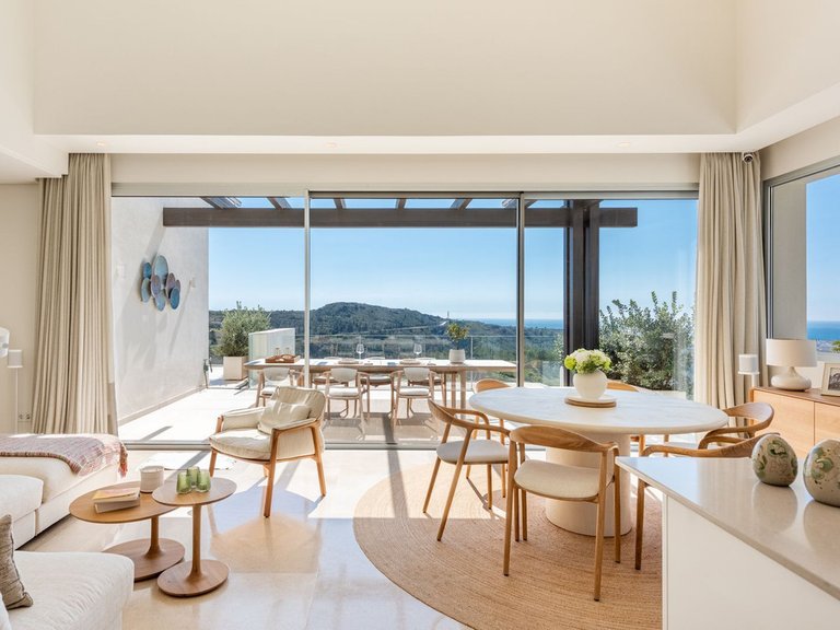 Apartment for Sale in Benahavís, Malaga 2