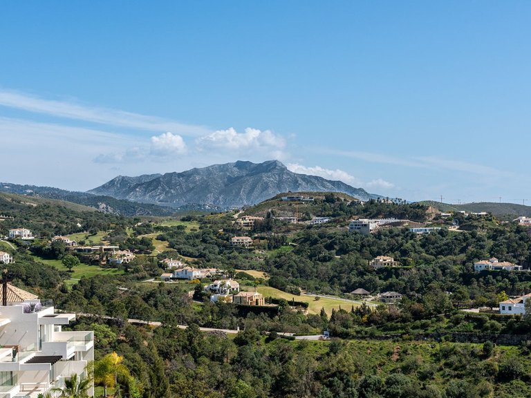 Apartment for Sale in Benahavís, Malaga 20