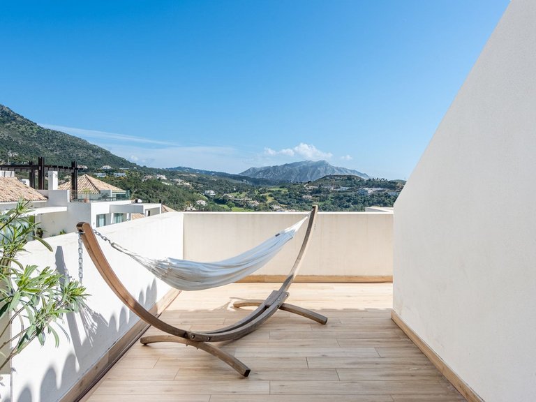 Apartment for Sale in Benahavís, Malaga 24