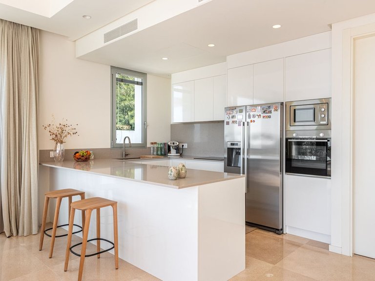 Apartment for Sale in Benahavís, Malaga 4