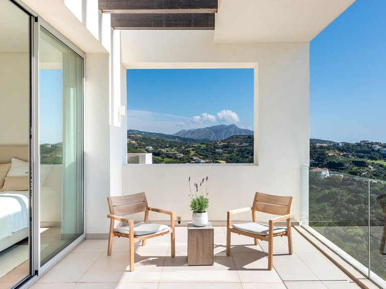 Apartment for Sale in Benahavís, Malaga 8
