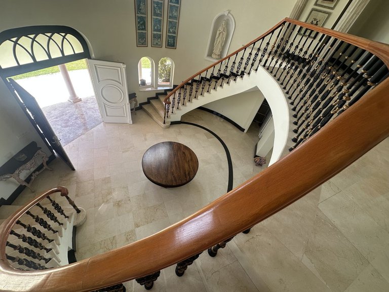 Villa for Sale in El Paraiso, Malaga 34