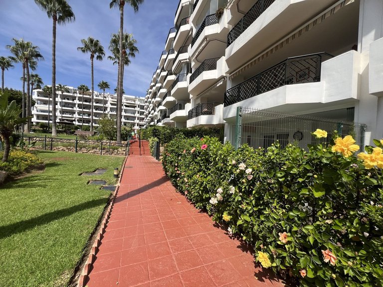 Apartment for Sale in Calahonda, Malaga 4