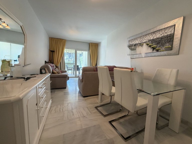 Apartment for Sale in Calahonda, Malaga 6