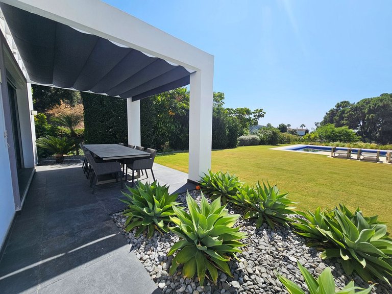 Villa for Sale in Benahavís, Malaga 14