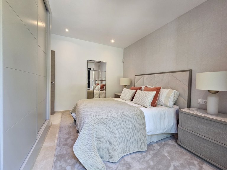 Villa for Sale in Benahavís, Malaga 25
