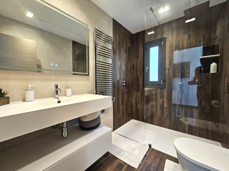 Villa for Sale in Benahavís, Malaga 26