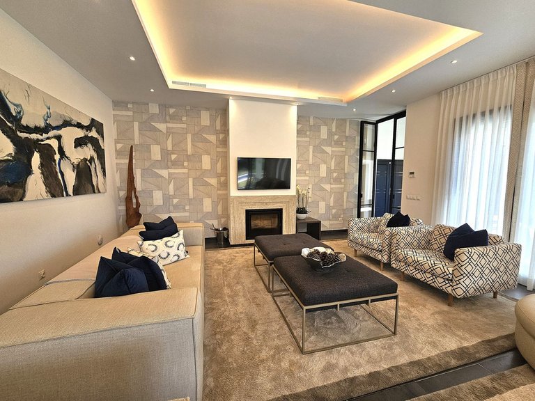Villa for Sale in Benahavís, Malaga 6