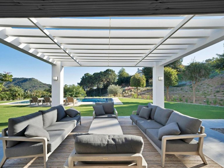 Villa for Sale in Benahavís, Malaga 9