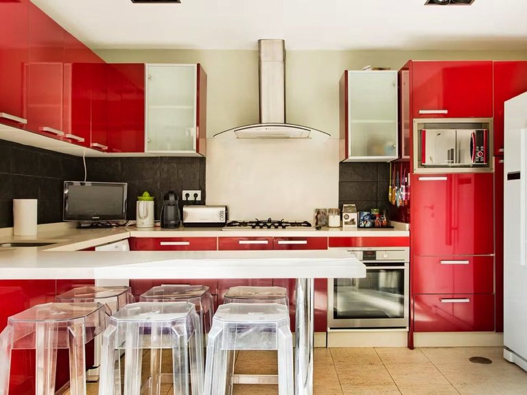 Villa for Sale in Nueva Andalucía, Malaga 30
