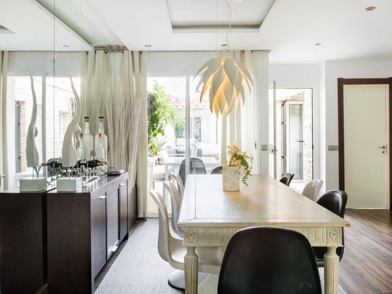 Villa for Sale in Nueva Andalucía, Malaga 4