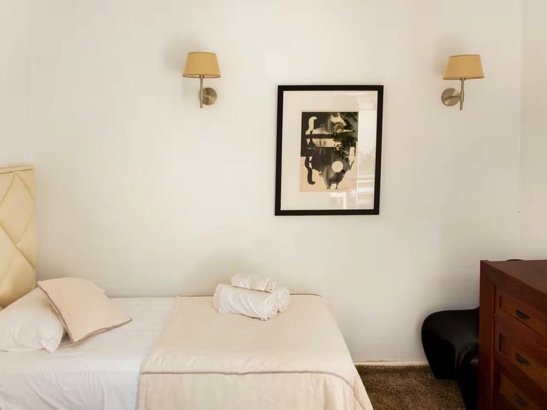 Villa for Sale in Nueva Andalucía, Malaga 8