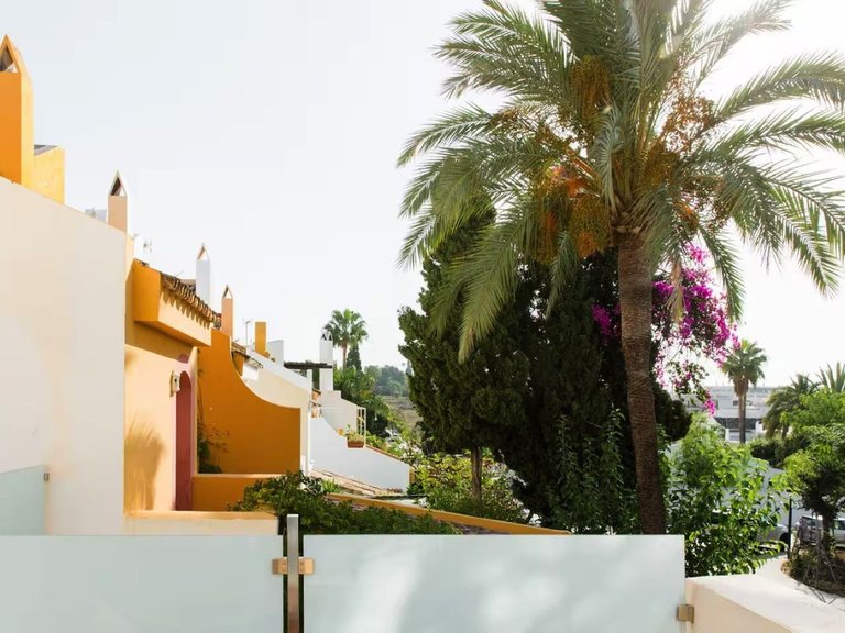 Villa for Sale in Nueva Andalucía, Malaga 9