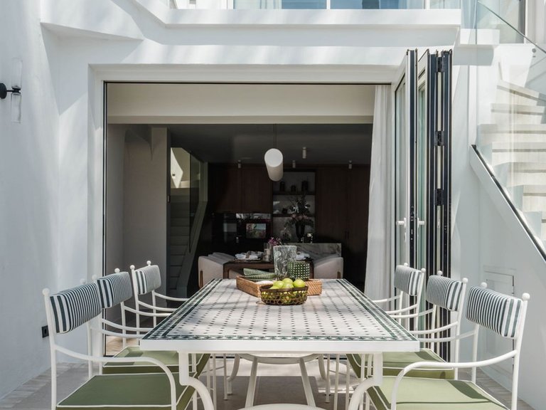 Town House for Sale in The Golden Mile, Malaga 9