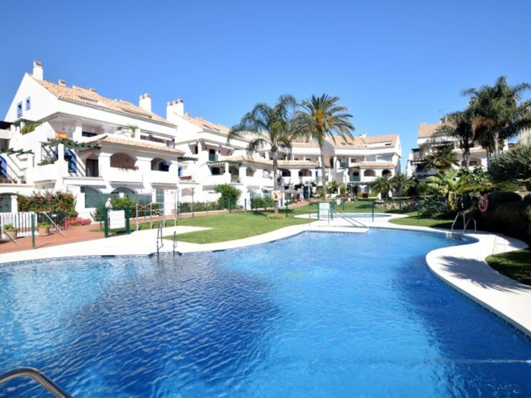 Apartment for Sale in San Pedro De Alcántara, Malaga 1