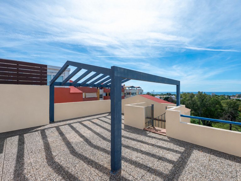 Apartment for Sale in El Paraiso, Malaga 2