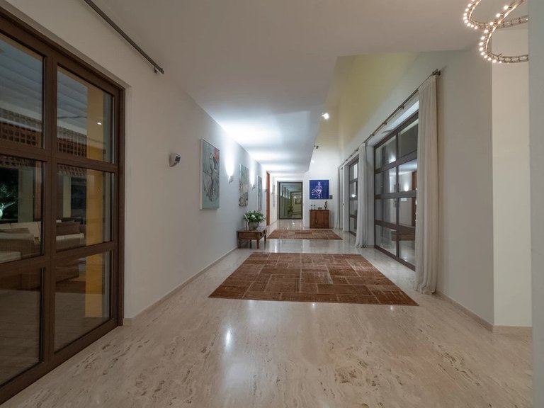 Villa for Sale in Sotogrande, Cadiz 17