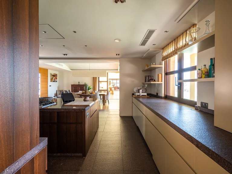 Villa for Sale in Sotogrande, Cadiz 3