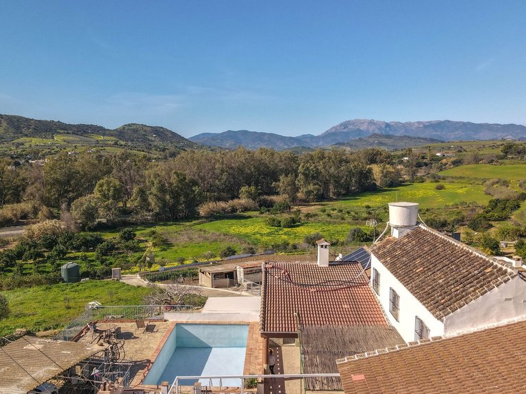 Villa for Sale in Coín, Malaga 31