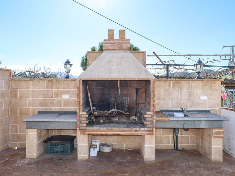 Villa for Sale in Coín, Malaga 39