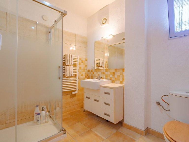 Villa for Sale in Coín, Malaga 17