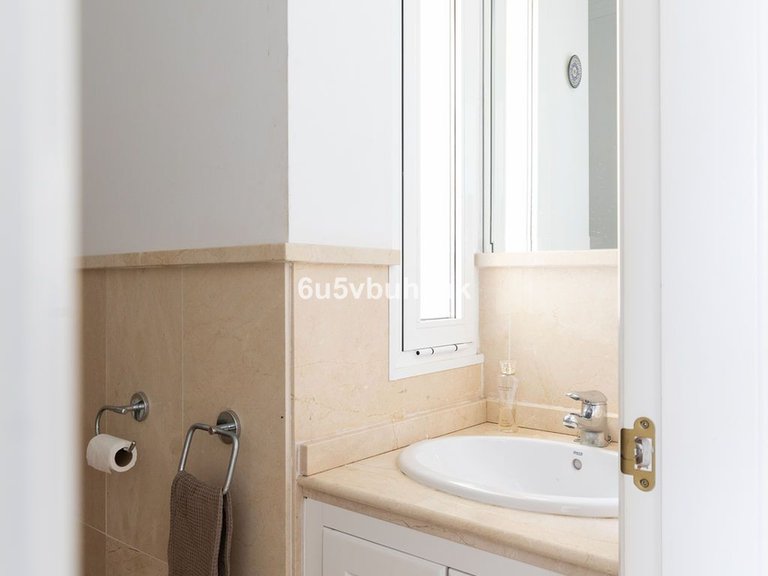 Villa for Sale in Calahonda, Malaga 19