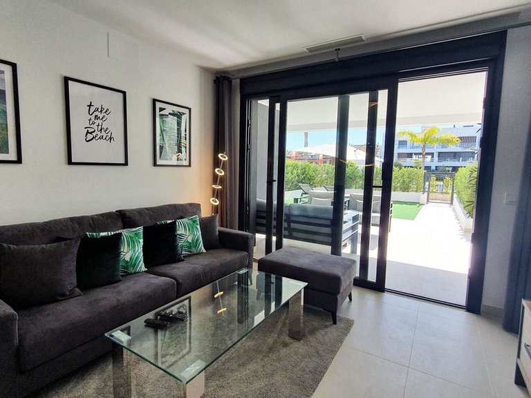 Apartment for Sale in Bel Air, Malaga 5