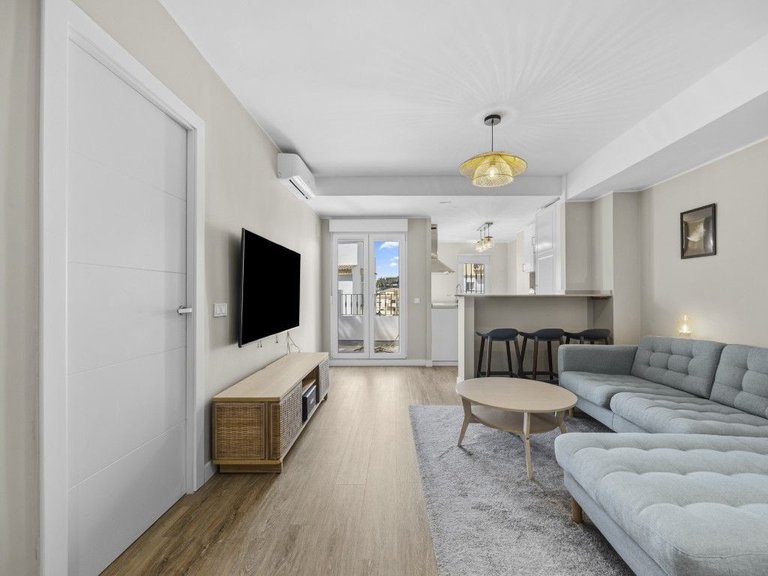 Apartment for Sale in Benalmadena, Malaga 10