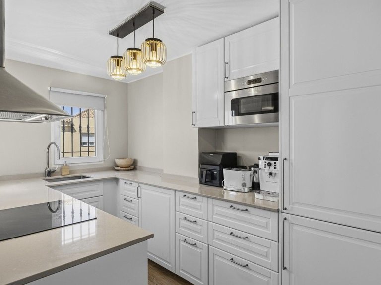 Apartment for Sale in Benalmadena, Malaga 3