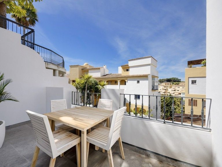 Apartment for Sale in Benalmadena, Malaga 4