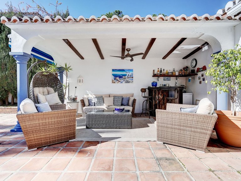 Villa for Sale in Calahonda, Malaga 10