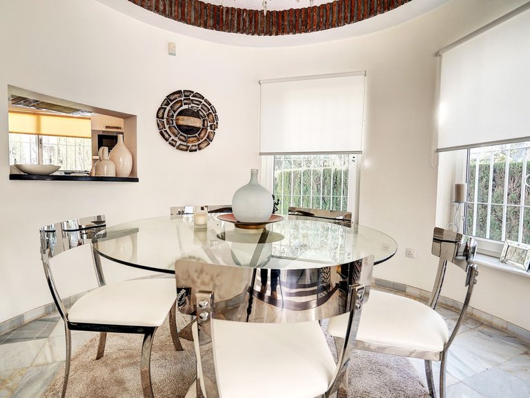 Villa for Sale in Calahonda, Malaga 17