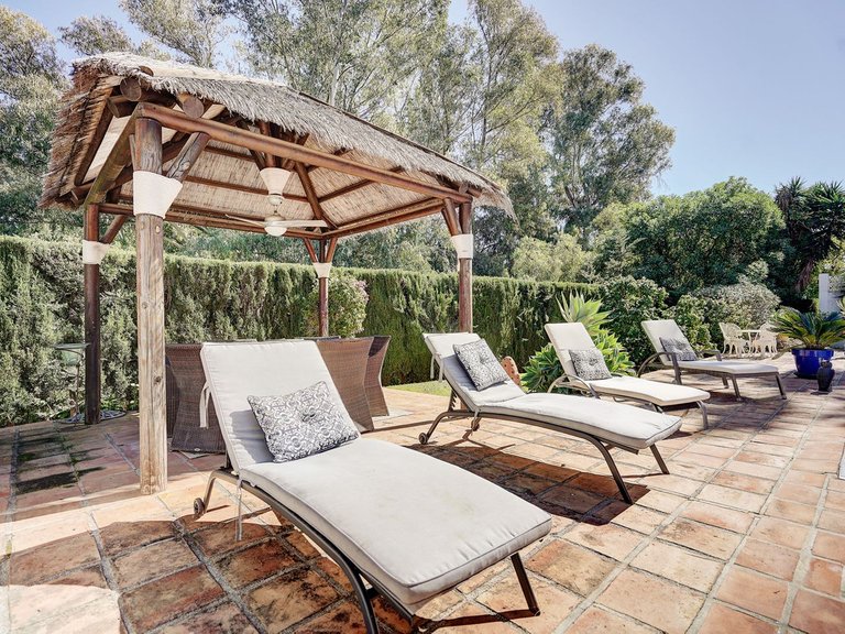Villa for Sale in Calahonda, Malaga 27