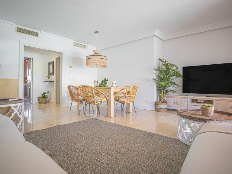 Apartment for Sale in Estepona, Malaga 10