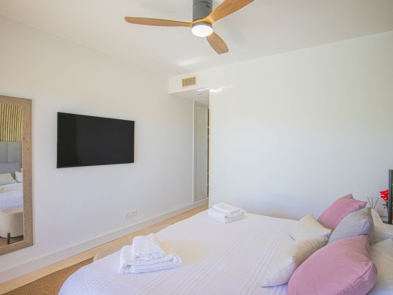 Apartment for Sale in Estepona, Malaga 15