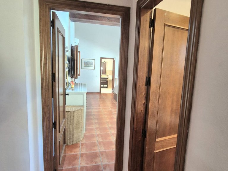 Villa for Sale in Coín, Malaga 14