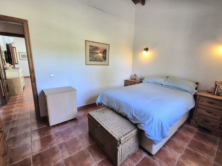 Villa for Sale in Coín, Malaga 17