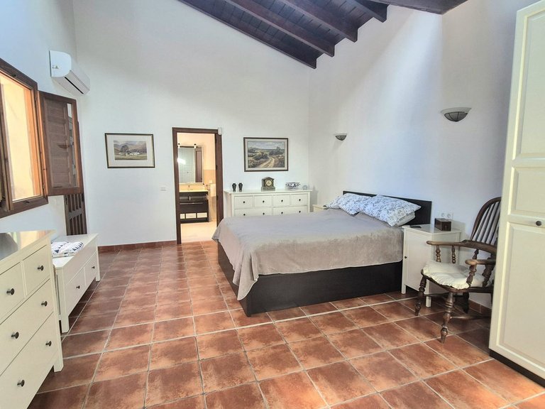 Villa for Sale in Coín, Malaga 22