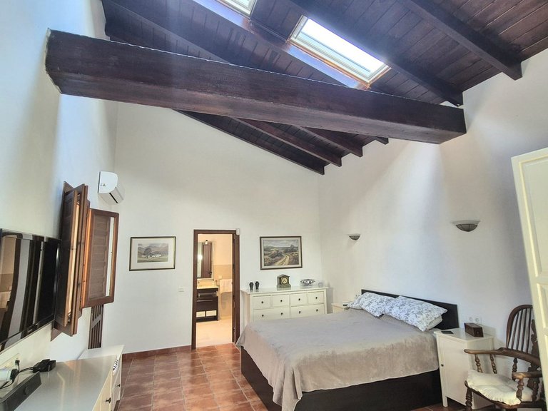 Villa for Sale in Coín, Malaga 23