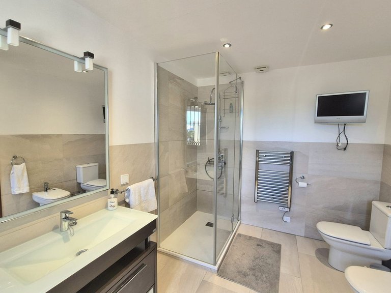 Villa for Sale in Coín, Malaga 29