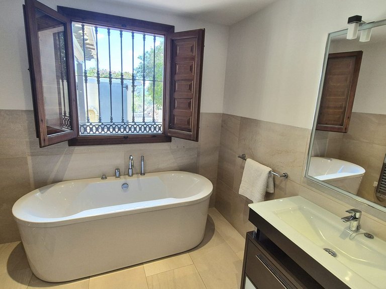 Villa for Sale in Coín, Malaga 31