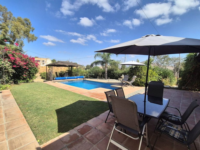 Villa for Sale in Coín, Malaga 41