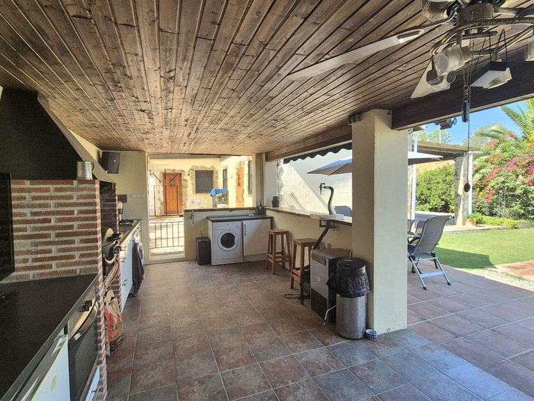 Villa for Sale in Coín, Malaga 46